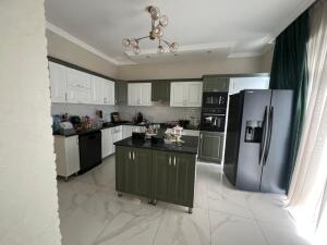 Bakı, həyət evi 6 otaqlı, satılır, 330 m² , 10 sot , Xəzər rayonu, Türkan
