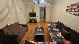 Bakı, köhnə tikili 2 otaqlı, satılır, 65 m²  , Yasamal rayonu, Yasamal qəs.