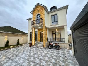 Bakı, həyət evi 4 otaqlı, satılır, 200 m² , 3.5 sot , Xəzər rayonu, Şimal qres