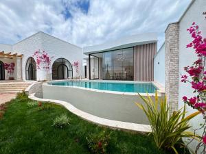 Bakı, həyət evi 4 otaqlı, satılır, 200 m² , 6 sot , Xəzər rayonu, Mərdəkan