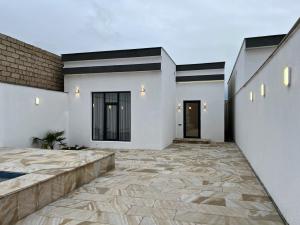 Bakı, həyət evi 3 otaqlı, satılır, 110 m² , 2.5 sot , Xəzər rayonu, Şüvəlan