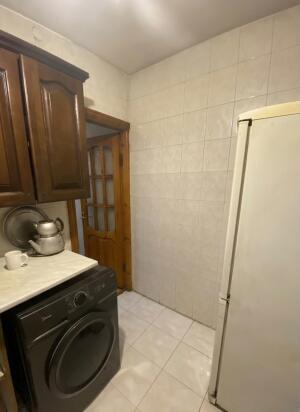 Bakı, köhnə tikili 3 otaqlı, satılır, 70 m²  , Nərimanov rayonu