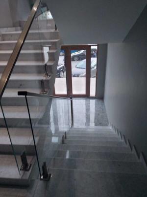 Bakı, ofis 7 otaqlı, kirayə, 216 m²  , Binəqədi rayonu, 8-ci mikrorayon