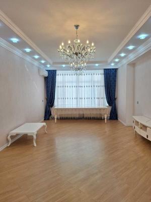 Bakı, yeni tikili 3 otaqlı, satılır, 138 m²  , Nizami rayonu
