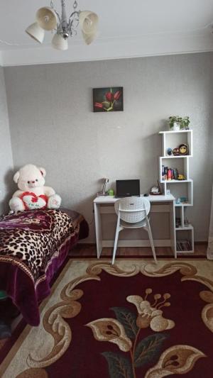 Bakı, köhnə tikili 3 otaqlı, satılır, 74 m²  , Binəqədi rayonu, 9-cu mikrorayon