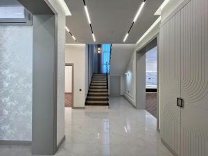 Bakı, həyət evi 5 otaqlı, satılır, 200 m² , 4 sot , Xəzər rayonu, Şüvəlan