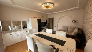 Bakı, yeni tikili 3 otaqlı, satılır, 92 m²  , Səbail rayonu, Bayıl qəs.