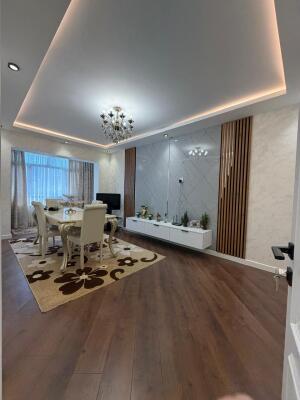 Bakı, köhnə tikili 4 otaqlı, satılır, 100 m²  , Yasamal rayonu, Yeni Yasamal qəs.