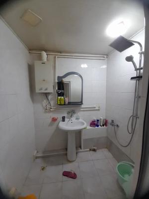Bakı, köhnə tikili 3 otaqlı, satılır, 85 m²  , Nizami rayonu, 8-ci kilometr
