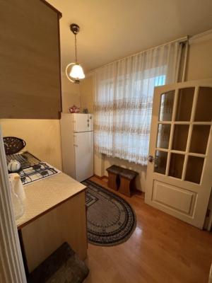 Bakı, köhnə tikili 2 otaqlı, satılır, 45 m²  , Nəsimi rayonu