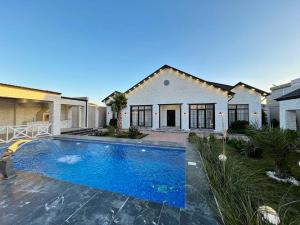 Bakı, həyət evi 5 otaqlı, satılır, 250 m² , 7 sot , Xəzər rayonu, Mərdəkan