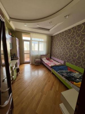 Bakı, yeni tikili 3 otaqlı, satılır, 132 m²  , Yasamal rayonu, Yasamal qəs.