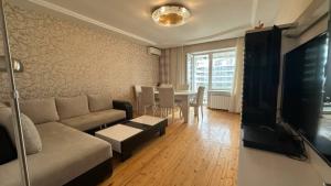 Bakı, yeni tikili 3 otaqlı, satılır, 92 m²  , Səbail rayonu, Bayıl qəs.