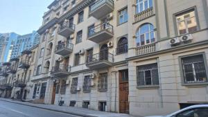 Bakı, ofis 3 otaqlı, satılır, 100 m²  , Səbail rayonu