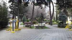 Bakı, köhnə tikili 3 otaqlı, satılır, 68 m²  , Binəqədi rayonu, 8-ci mikrorayon
