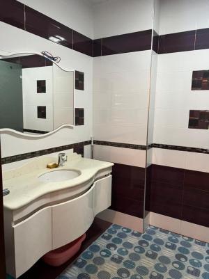 Bakı, yeni tikili 3 otaqlı, günlük kirayə, 100 m²  , Xətai rayonu, H.Aslanov qəs.