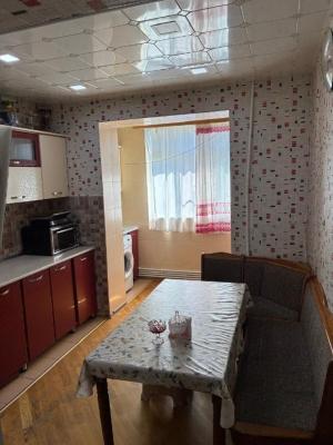 Bakı, köhnə tikili 3 otaqlı, satılır, 80 m²  , Xətai rayonu, Əhmədli