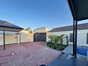 Bakı, həyət evi 4 otaqlı, satılır, 170 m² , 4.5 sot , Xəzər rayonu, Şüvəlan