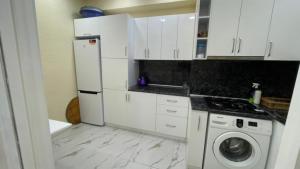 Bakı, yeni tikili 2 otaqlı, satılır, 74 m²  , Xətai rayonu, Əhmədli