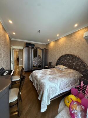 Bakı, yeni tikili 5 otaqlı, satılır, 245 m²  , Yasamal rayonu