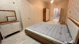 Bakı, yeni tikili 4 otaqlı, kirayə, 140 m²  , Xətai rayonu