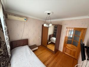 Bakı, köhnə tikili 4 otaqlı, satılır, 95 m²  , Xətai rayonu, H.Aslanov qəs.