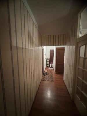 Bakı, köhnə tikili 2 otaqlı, satılır, 52 m²  , Binəqədi rayonu, 8-ci mikrorayon