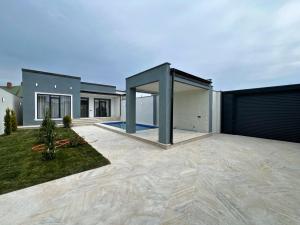 Bakı, həyət evi 4 otaqlı, satılır, 155 m² , 3.5 sot , Xəzər rayonu, Şüvəlan