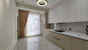 Bakı, yeni tikili 2 otaqlı, satılır, 77 m²  , Nizami rayonu