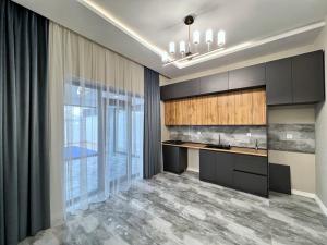 Bakı, həyət evi 4 otaqlı, satılır, 130 m² , 3 sot , Xəzər rayonu, Şüvəlan