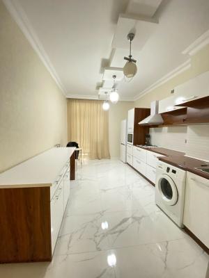 Bakı, yeni tikili 2 otaqlı, kirayə, 90 m²  , Nəsimi rayonu