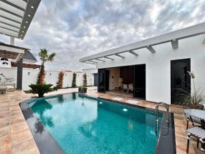 Bakı, həyət evi 5 otaqlı, satılır, 220 m² , 5 sot , Xəzər rayonu, Mərdəkan