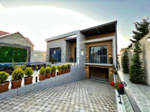 Bakı, həyət evi 4 otaqlı, satılır, 300 m² , 9 sot , Xəzər rayonu, Mərdəkan