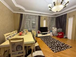 Bakı, yeni tikili 2 otaqlı, kirayə, 80 m²  , Yasamal rayonu, Yasamal qəs.