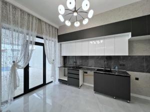 Bakı, həyət evi 4 otaqlı, satılır, 150 m² , 3 sot , Xəzər rayonu, Şüvəlan