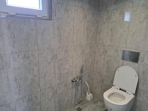 Bakı, həyət evi 5 otaqlı, satılır, 310 m² , 3.5 sot , Səbail rayonu, Badamdar qəs.