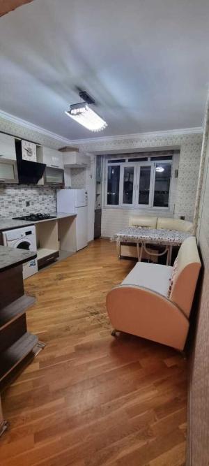 Bakı, köhnə tikili 2 otaqlı, kirayə, 51 m²  , Suraxanı rayonu, Yeni Günəşli qəs.