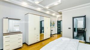 Bakı, yeni tikili 3 otaqlı, kirayə, 135 m²  , Yasamal rayonu, Yeni Yasamal qəs.