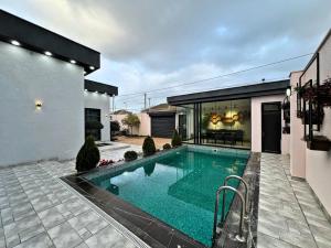 Bakı, bağ/həyət evi 4 otaqlı, satılır, 160 m² , 4.2 sot , Xəzər rayonu, Mərdəkan