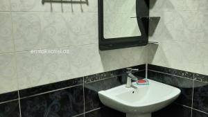 Bakı, yeni tikili 3 otaqlı, satılır, 65 m²  , Xətai rayonu, H.Aslanov qəs.