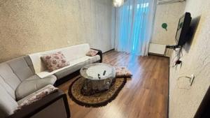 Bakı, köhnə tikili 3 otaqlı, kirayə, 90 m²  , Nəsimi rayonu