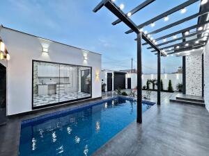 Bakı, həyət evi 4 otaqlı, satılır, 160 m² , 3.5 sot , Xəzər rayonu, Şüvəlan
