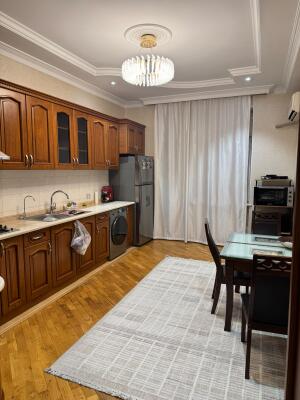 Bakı, yeni tikili 4 otaqlı, satılır, 159 m²  , Nərimanov rayonu