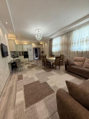 Bakı, həyət evi 3 otaqlı, satılır, 80 m²  , Binəqədi rayonu, Biləcəri qəs.