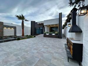Bakı, həyət evi 5 otaqlı, satılır, 240 m² , 10 sot , Xəzər rayonu, Mərdəkan