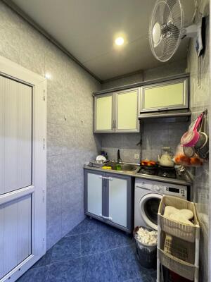 Bakı, köhnə tikili 2 otaqlı, satılır, 31 m²  , Yasamal rayonu, Yasamal qəs.