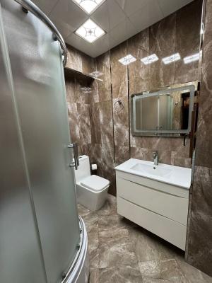 Bakı, köhnə tikili 4 otaqlı, satılır, 110 m²  , Yasamal rayonu