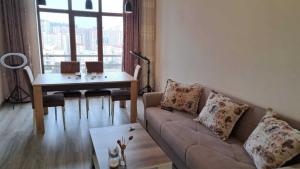 Bakı, yeni tikili 2 otaqlı, kirayə, 65 m²  , Xətai rayonu