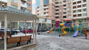 Bakı, köhnə tikili 3 otaqlı, satılır, 120 m²  , Xətai rayonu