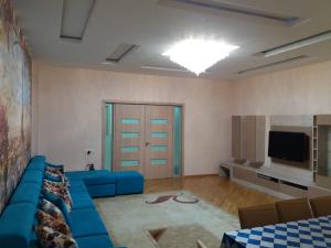 Bakı, yeni tikili 3 otaqlı, kirayə, 140 m²  , Nərimanov rayonu, Böyükşor qəs.